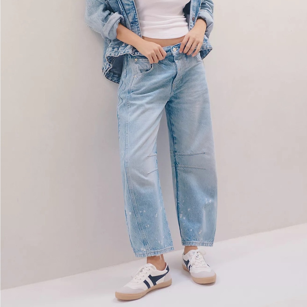 We The Free Good
Luck Mid-Rise Barrel Jeans. Brand new with tags.